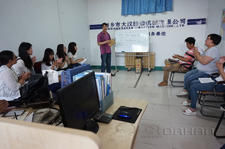 漢螺旋給料機實力雄厚，技術(shù)研發(fā)團隊上百人